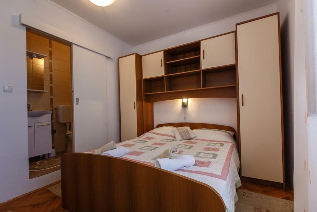Apartments Maris Rab Town Luaran gambar